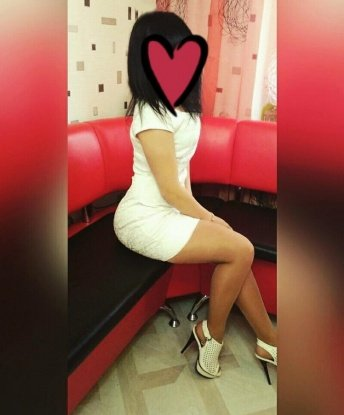 Неленка, 22 года, 2 размер груди